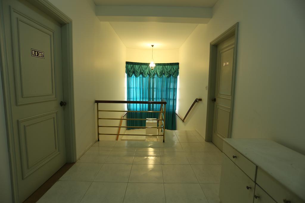 Eastern House Hotel Dhaka Buitenkant foto